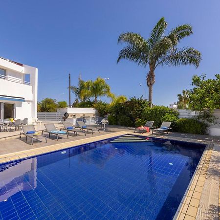 Azure Luxury Pool Villa โปรทาราส ภายนอก รูปภาพ