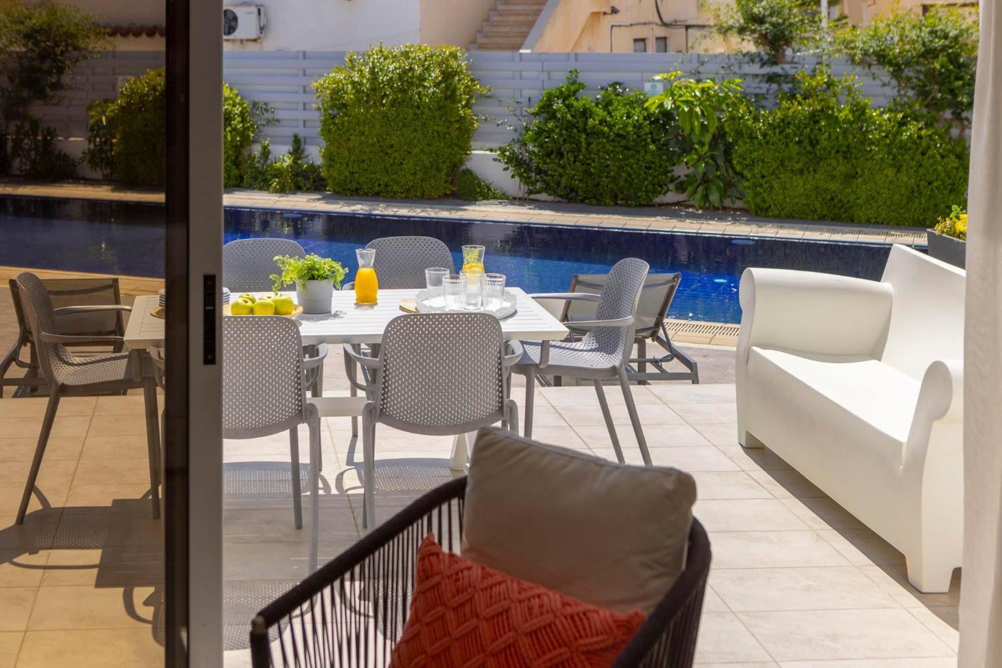 Azure Luxury Pool Villa โปรทาราส ภายนอก รูปภาพ